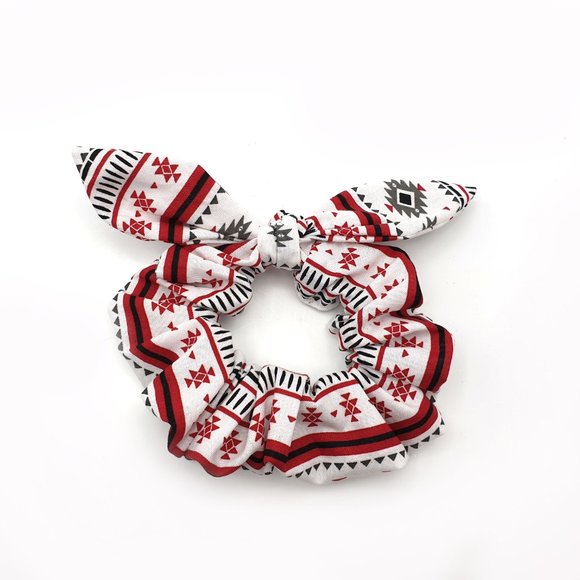 Christmas Scrunchy and Face Mask Set Face Covering - Picture 3 of 15